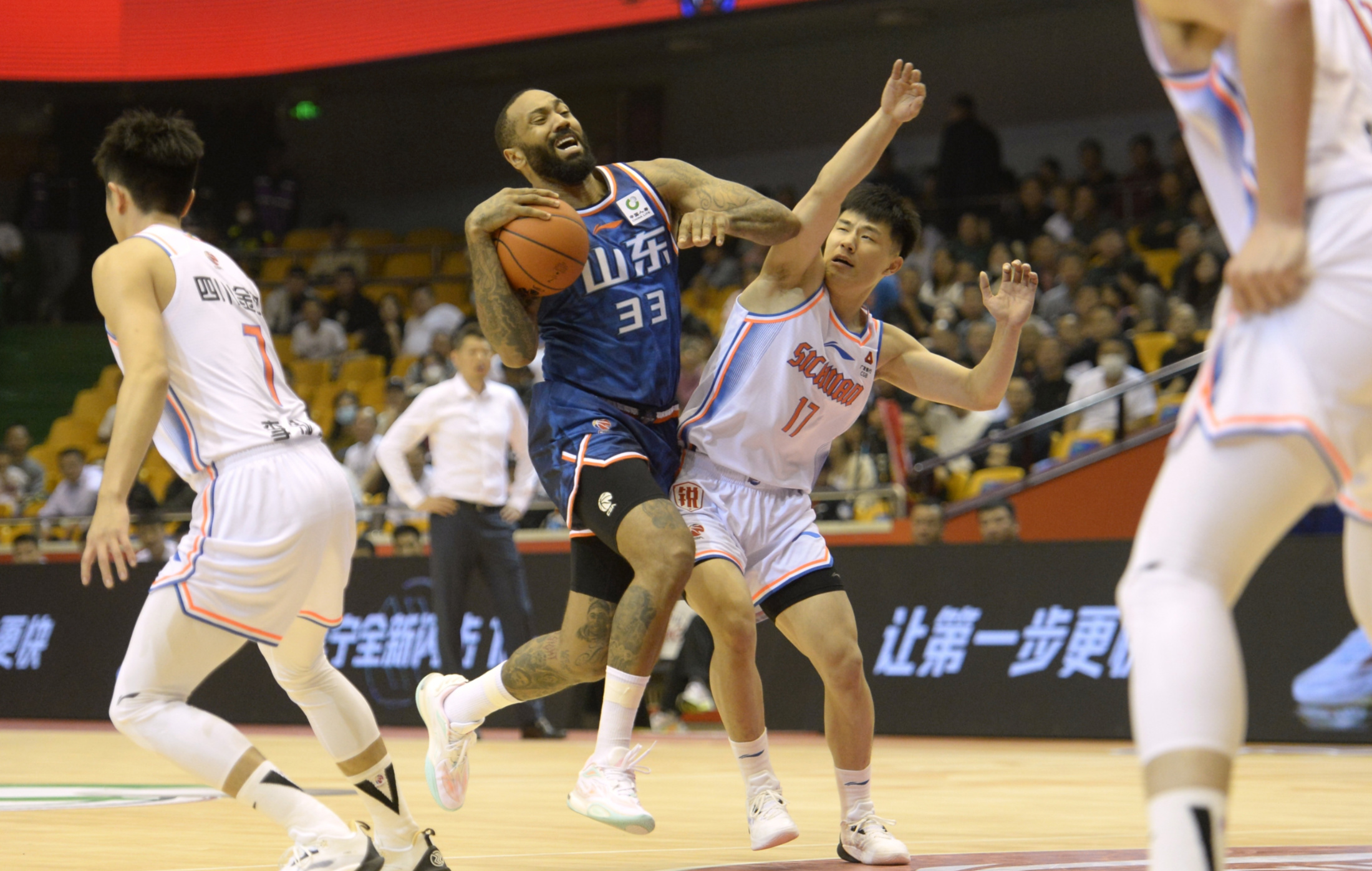 开云sports-包含转会期体能课后，新奥尔良鹈鹕刷新队史纪录备战中超，质疑声仍在，纪律约束更严格的词条-开云sports